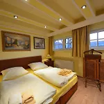 Reethauser Boddenstr. 17 * Гагер
