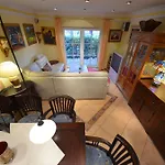 Vakantiehuis Reethauser Boddenstr. 17 *