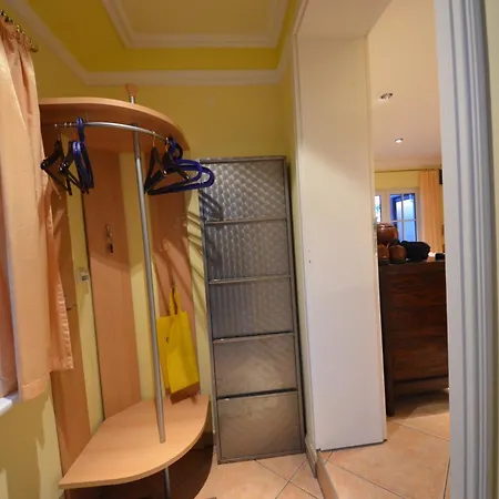 Reethauser Boddenstr. 17 Holiday home *