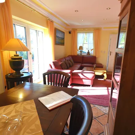 Reethauser Boddenstr. 17 Holiday home *