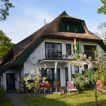 Reethauser Boddenstr. 17 Vakantiehuis *