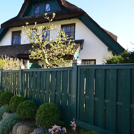 Vakantiehuis Reethauser Boddenstr. 17 *